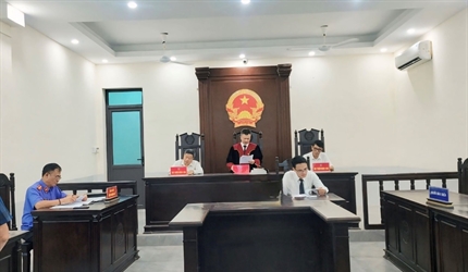 Viện KSND huyện Mỹ Đức và TAND huyện Mỹ Đức phối hợp tổ chức phiên tòa...